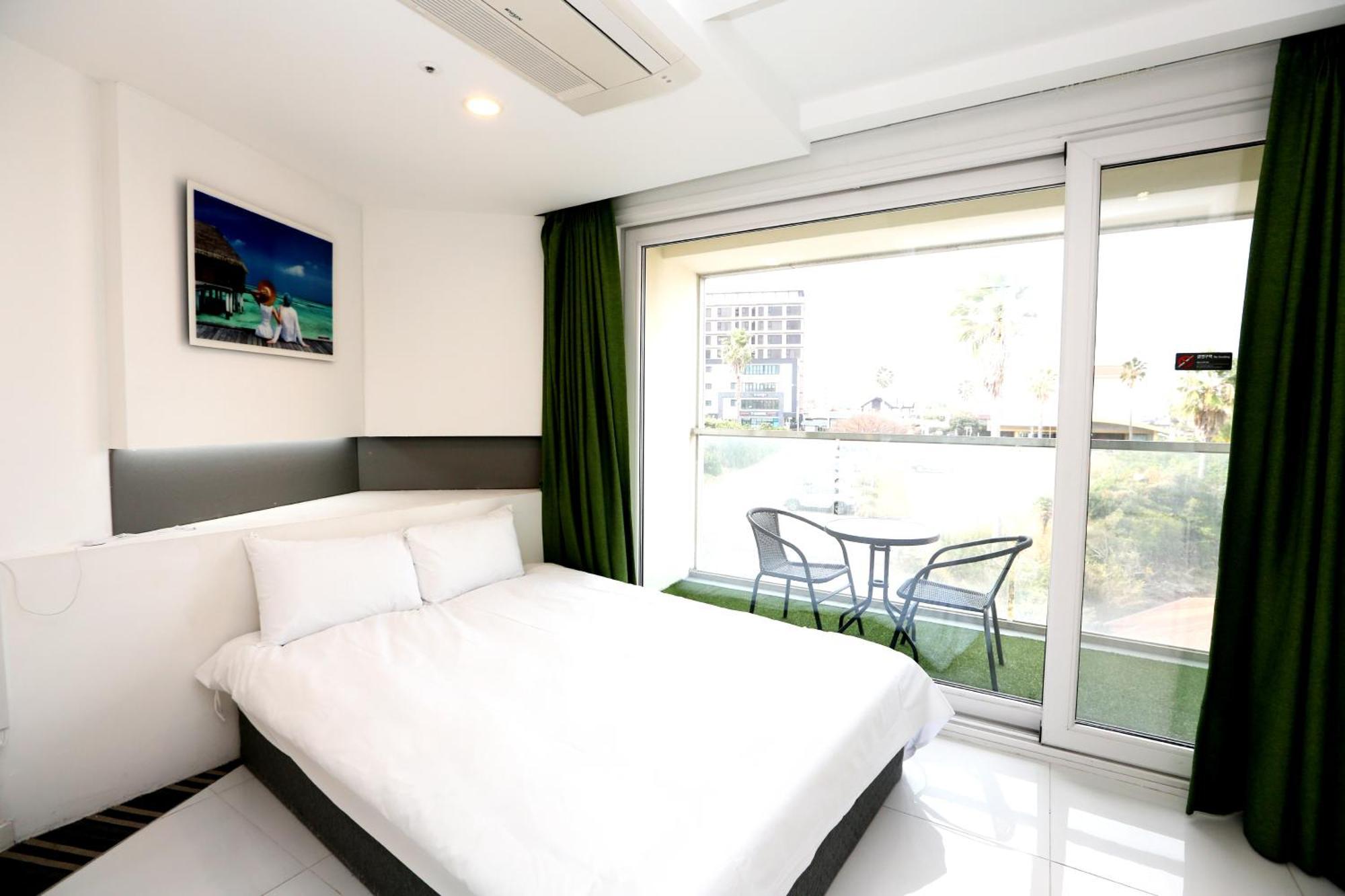 Hamdeok Beach Stay Чеджудо Экстерьер фото